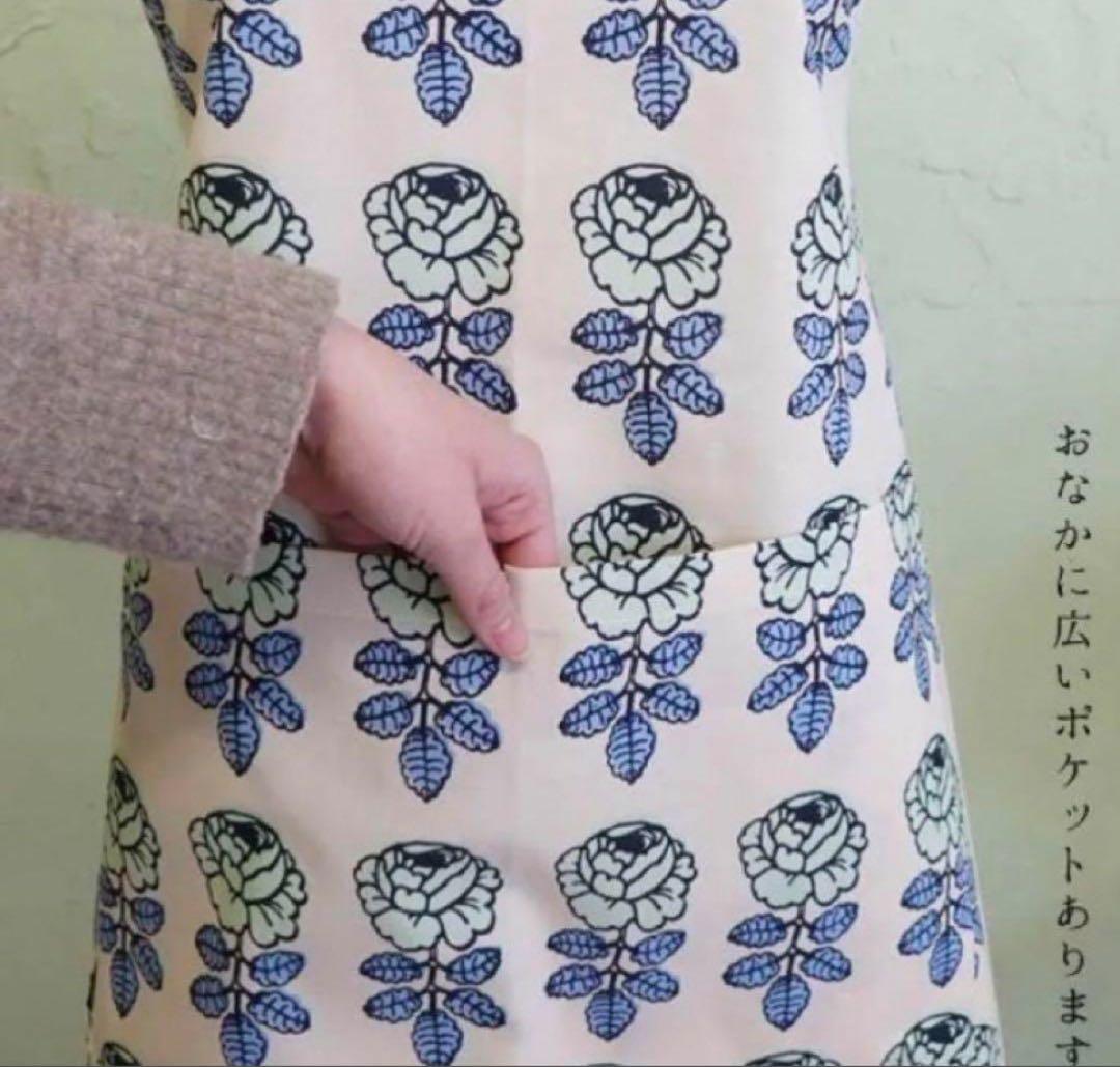 日本限定　マリメッコ　ヴィヒキルース　Vihkiruusu エプロン