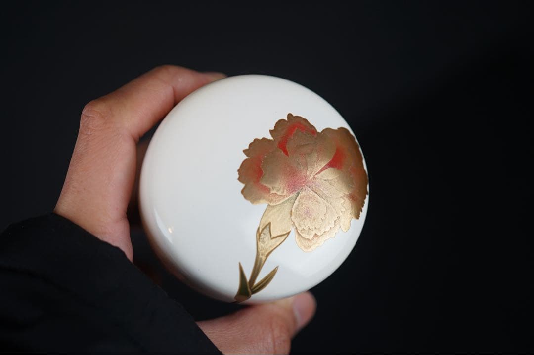 池之浦 大起 作 カーネーション 蒔絵 白漆棗 箱付 茶道具