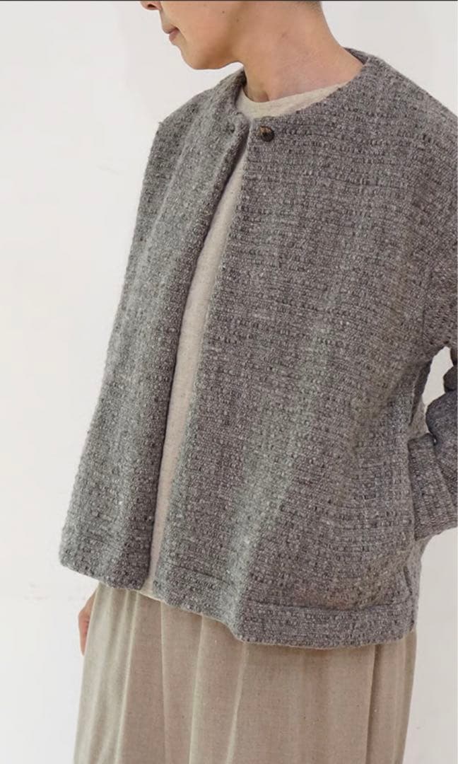 【真木テキスタイル】ジャケット ノーカラーshort カルパ グレー