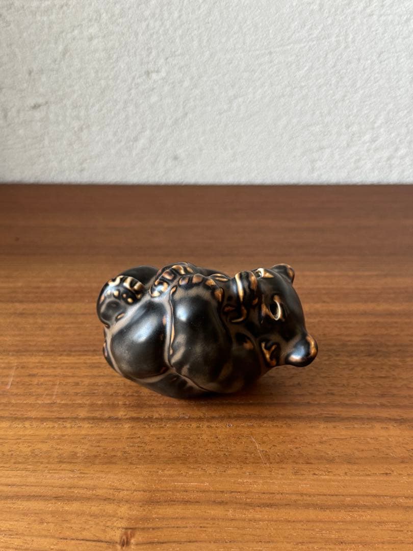 希少 1940年代 ロイヤルコペンハーゲン 足を舐める子クマ クヌード・キーン