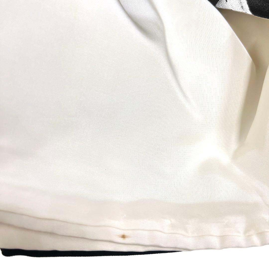 黒留袖　五つ紋　比翼付き　金糸　銀糸　金彩　銀彩　渦巻き　着物　103b d