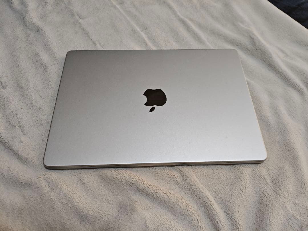 Apple macbook pro 14インチ