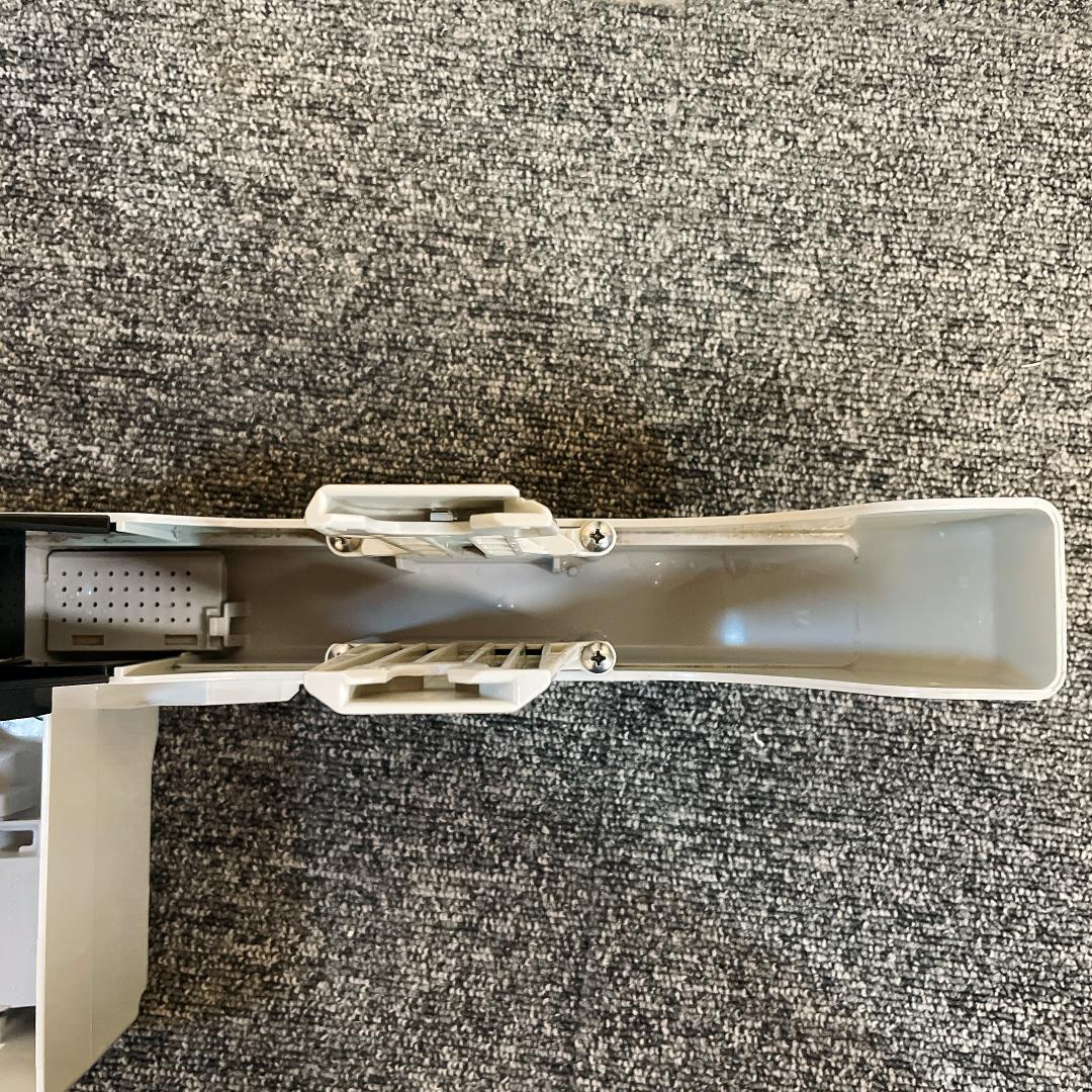 19年製　DAIKIN ダイキン 空気清浄機 MCK70WY-W