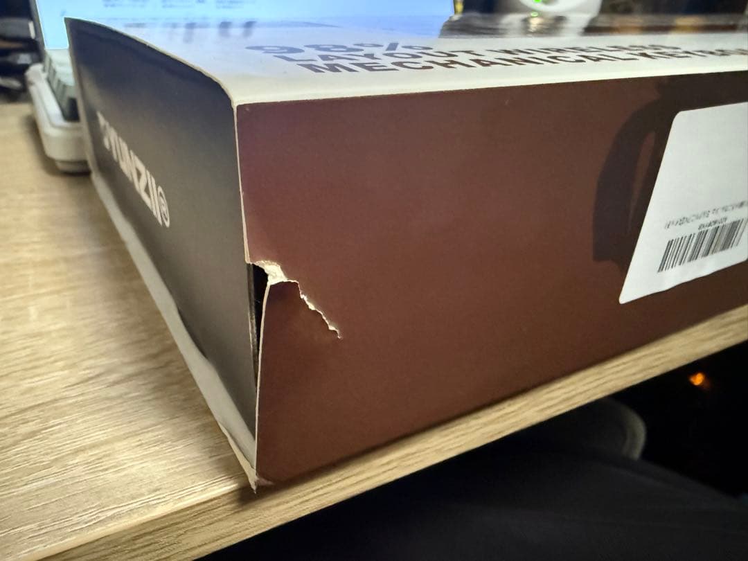 YUNZII B98 ワイヤレスメカニカルキーボード（キーキャップ変更）