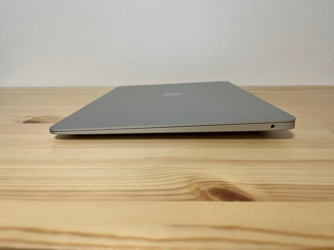 美品MacBook Air （M1 2020) 16GB/512GB