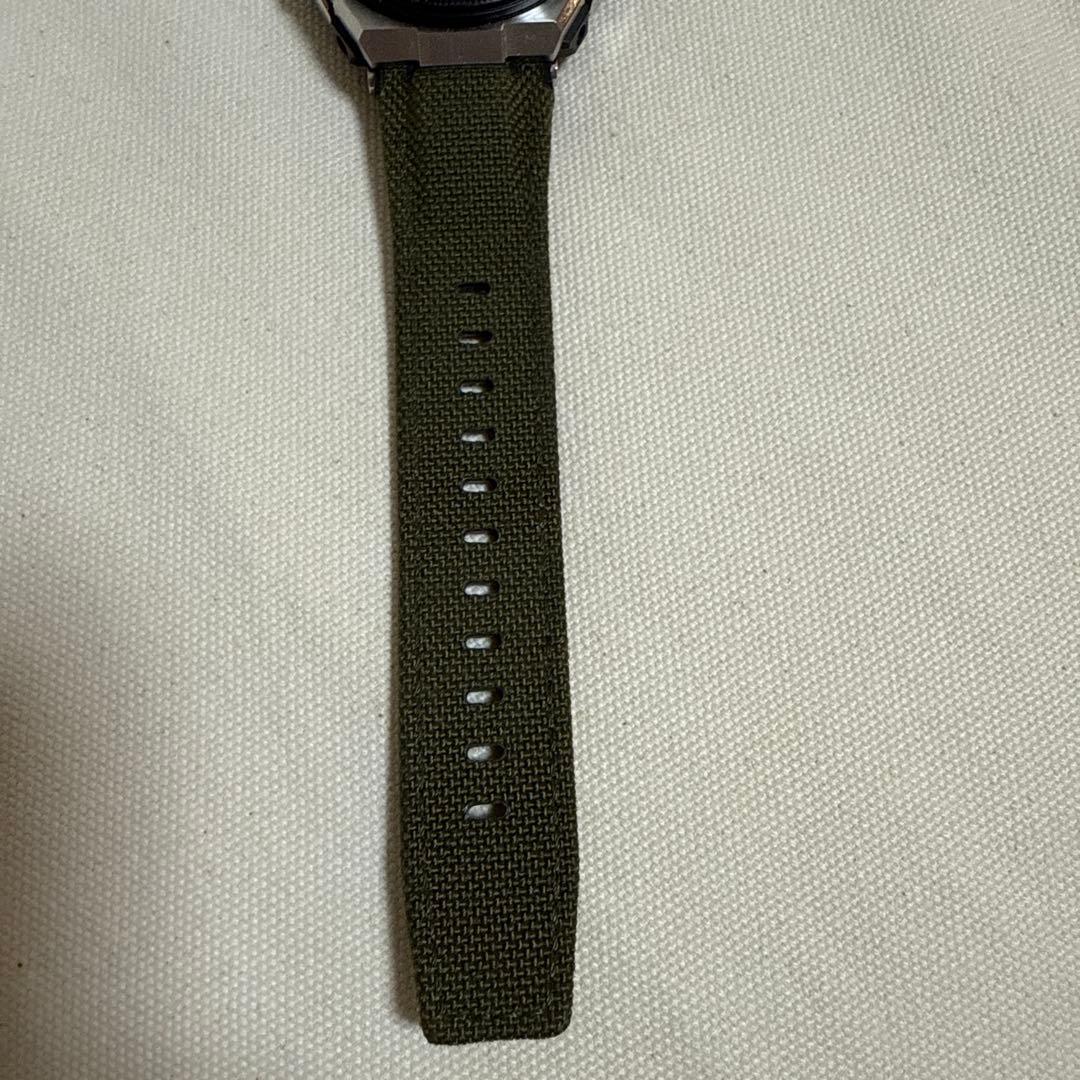 CASIO G-SHOCK　GST-S330AC 電波ソーラー　カーキグリーン