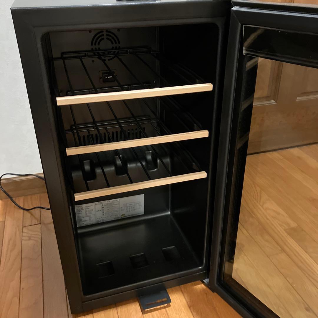 16年製 さくら製作所 FURNIEL SAB-50G 12本収納 ワインセラー