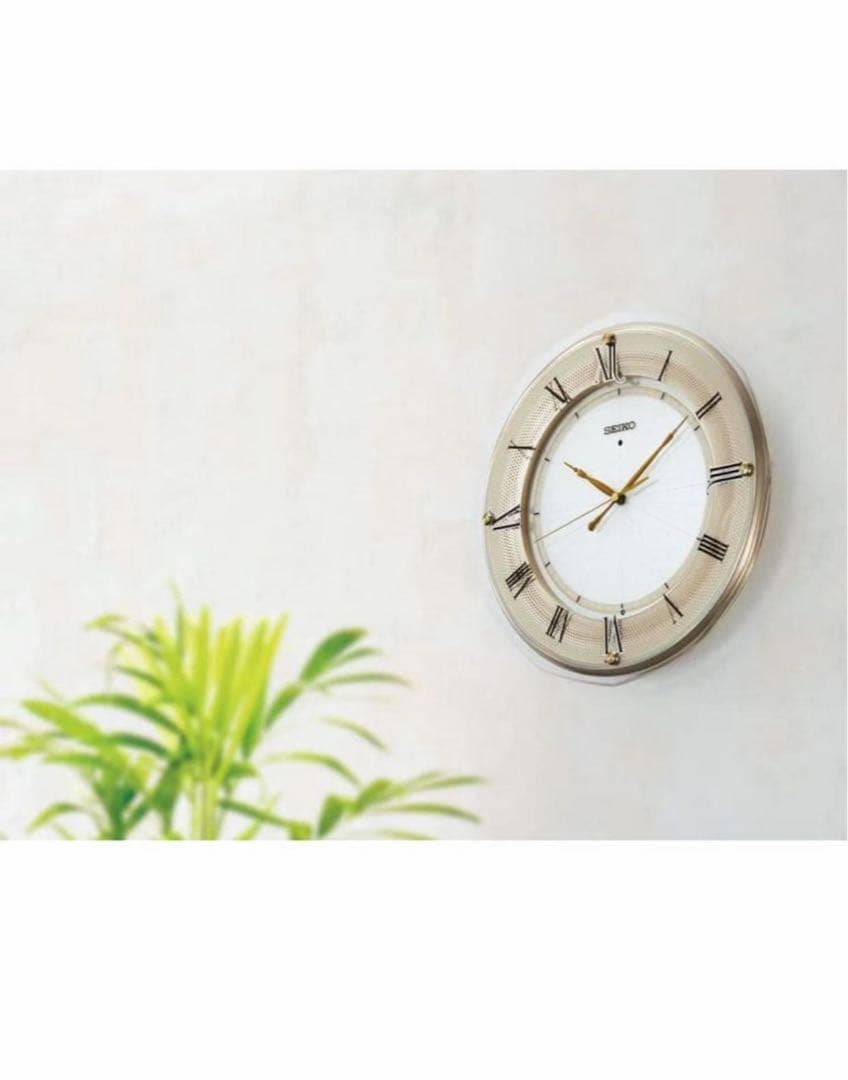 SEIKO 電波掛け時計 多面カットが美しいインテリアクロック KX269G