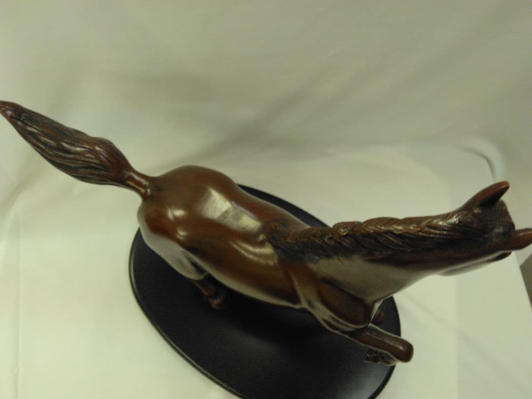 ブロンズ馬の彫刻 約40cm