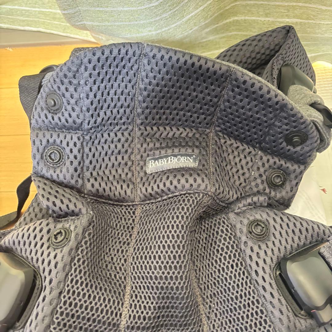 美品！ベビービョルン　ハーモニー　アンスラサイト　抱っこひも