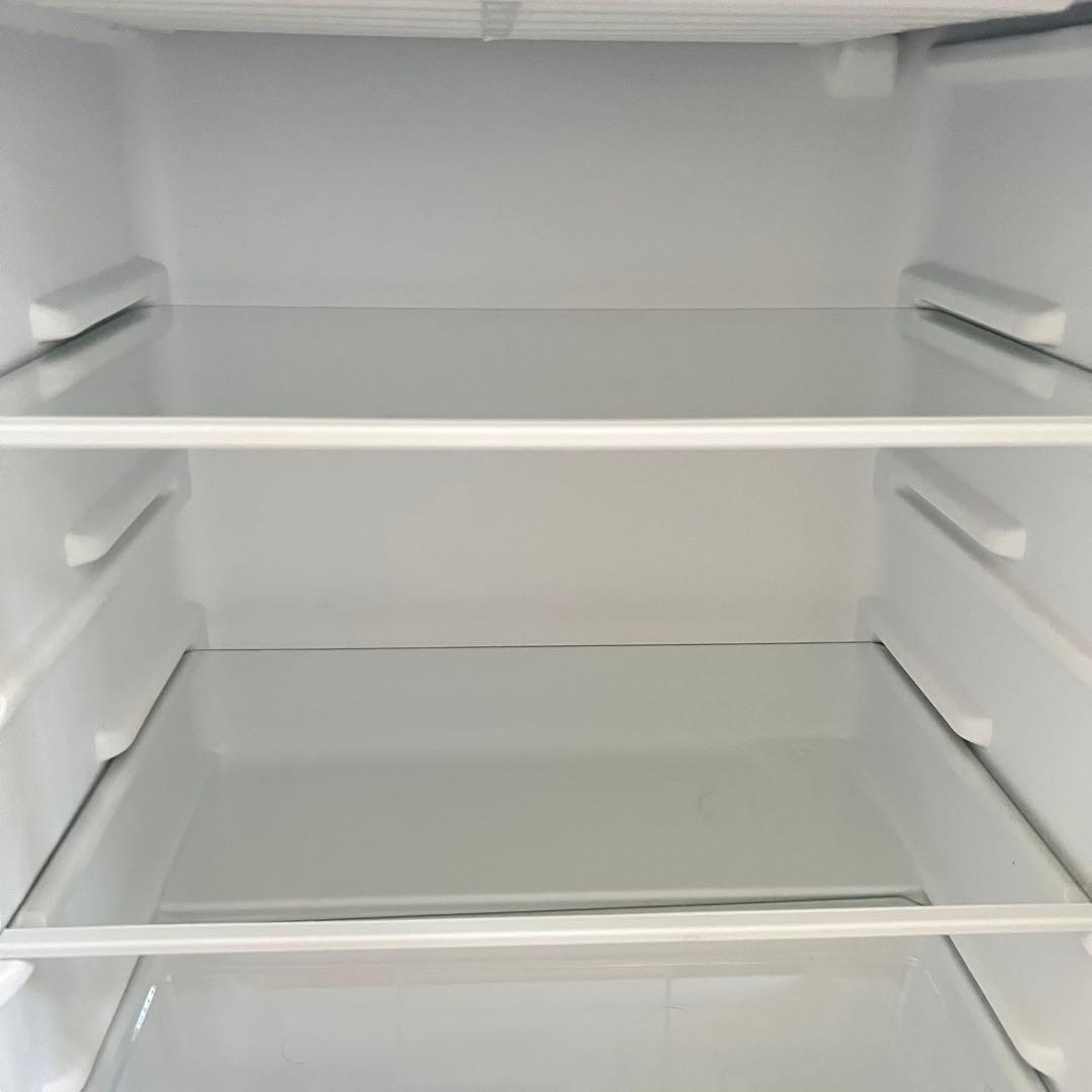 【美品】山善 YAMAZEN 冷蔵庫 YFR-90 2024年製 92L