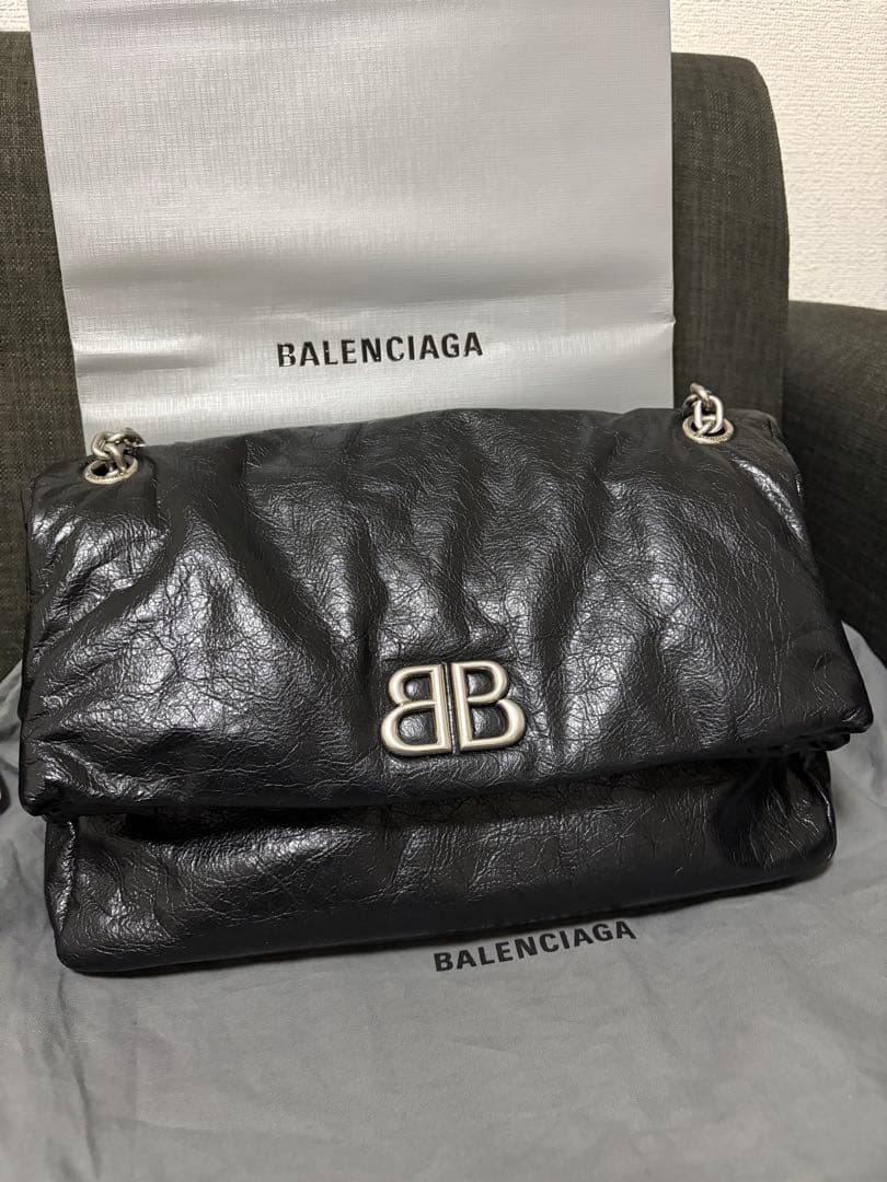く*ん様 BALENCIAGA モナコ チェーンバッグ Mサイズ