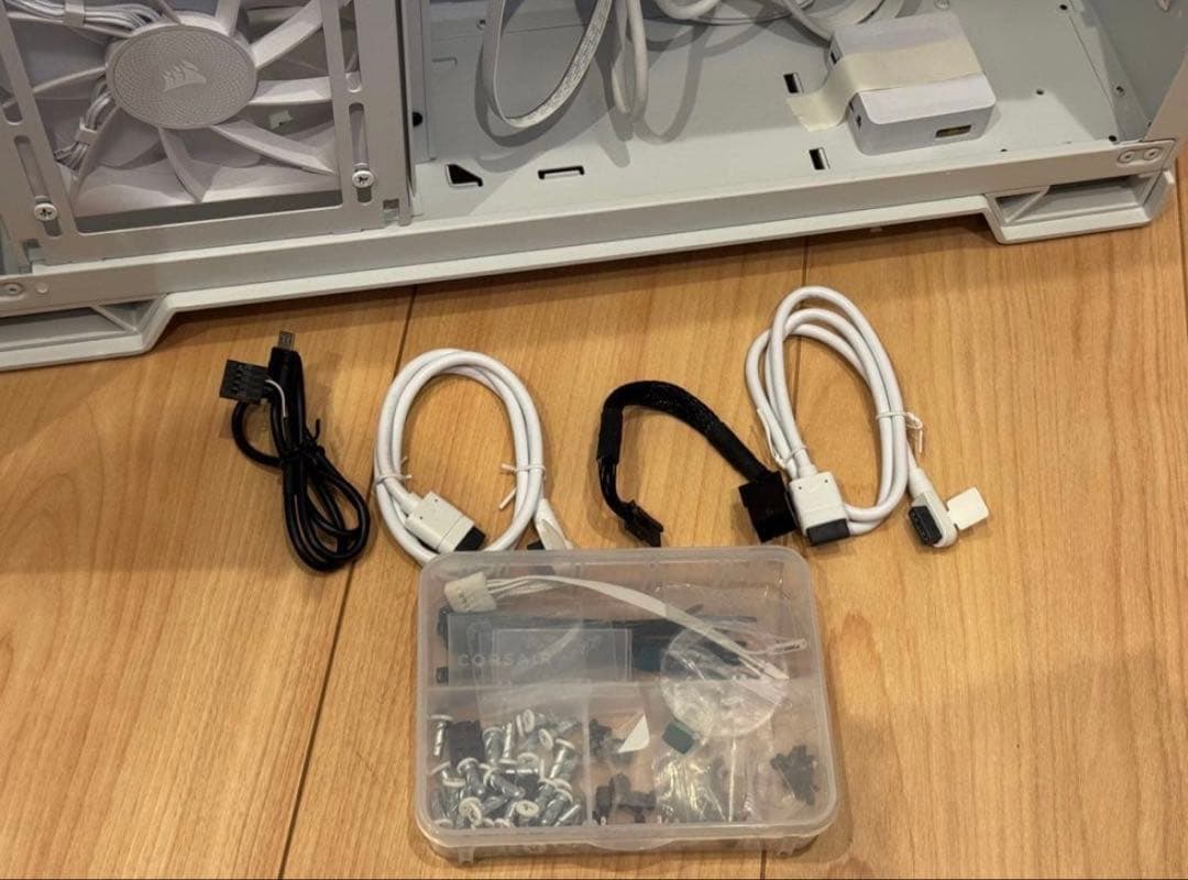 CORSAIR 6500X RGB ホワイト PCケース