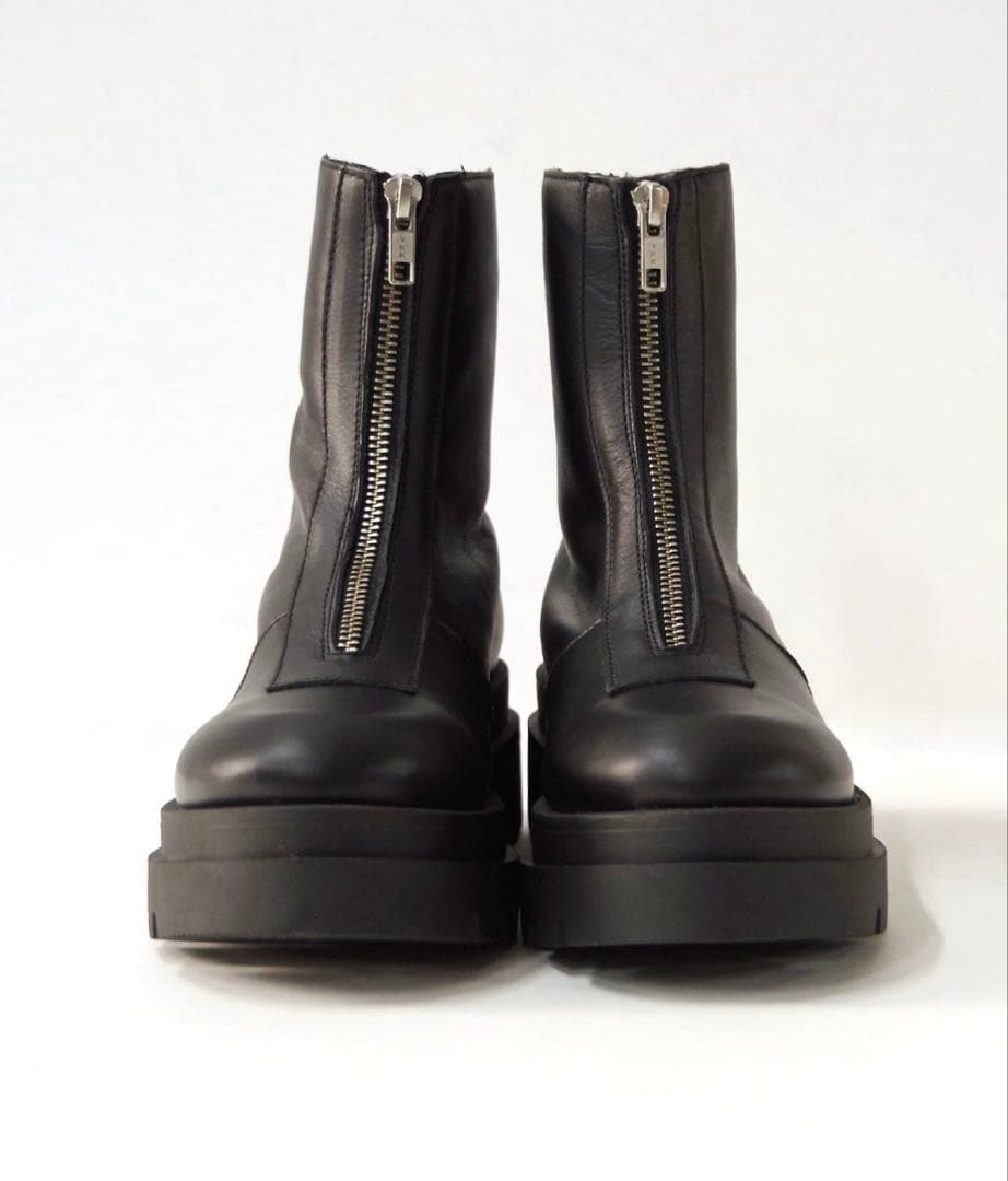 PUPE（プーペ） / フロントジップ ショートブーツ