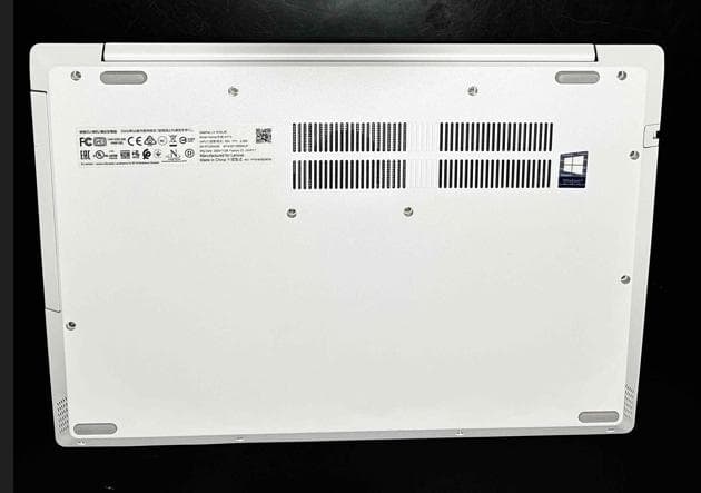 Lenovo Ideapad ホワイトWin11 SSD Office 極美品