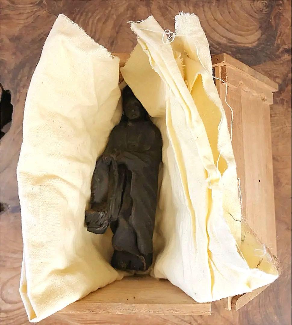 中国美術 古陶器 細密 観音菩薩像 在銘 仏像 桐箱付き