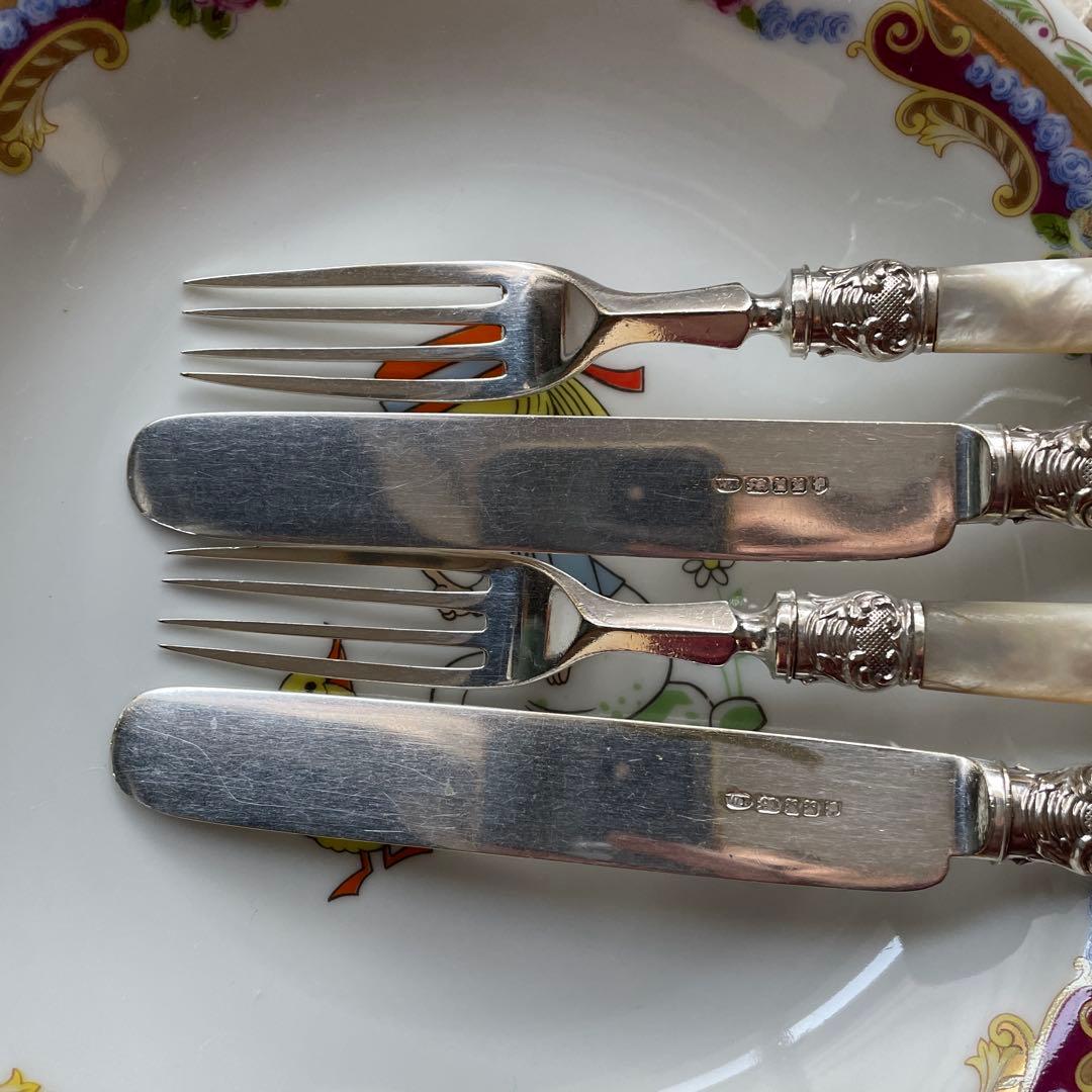 英国　マザーオブパール　白蝶貝　ナイフ＆フォーク　4本　アンティーク