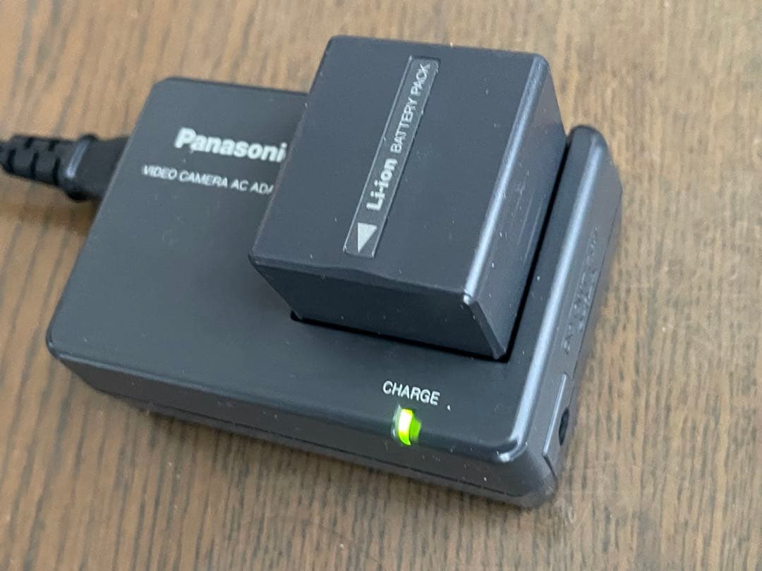 Panasonic VDR-M95 ビデオカメラ