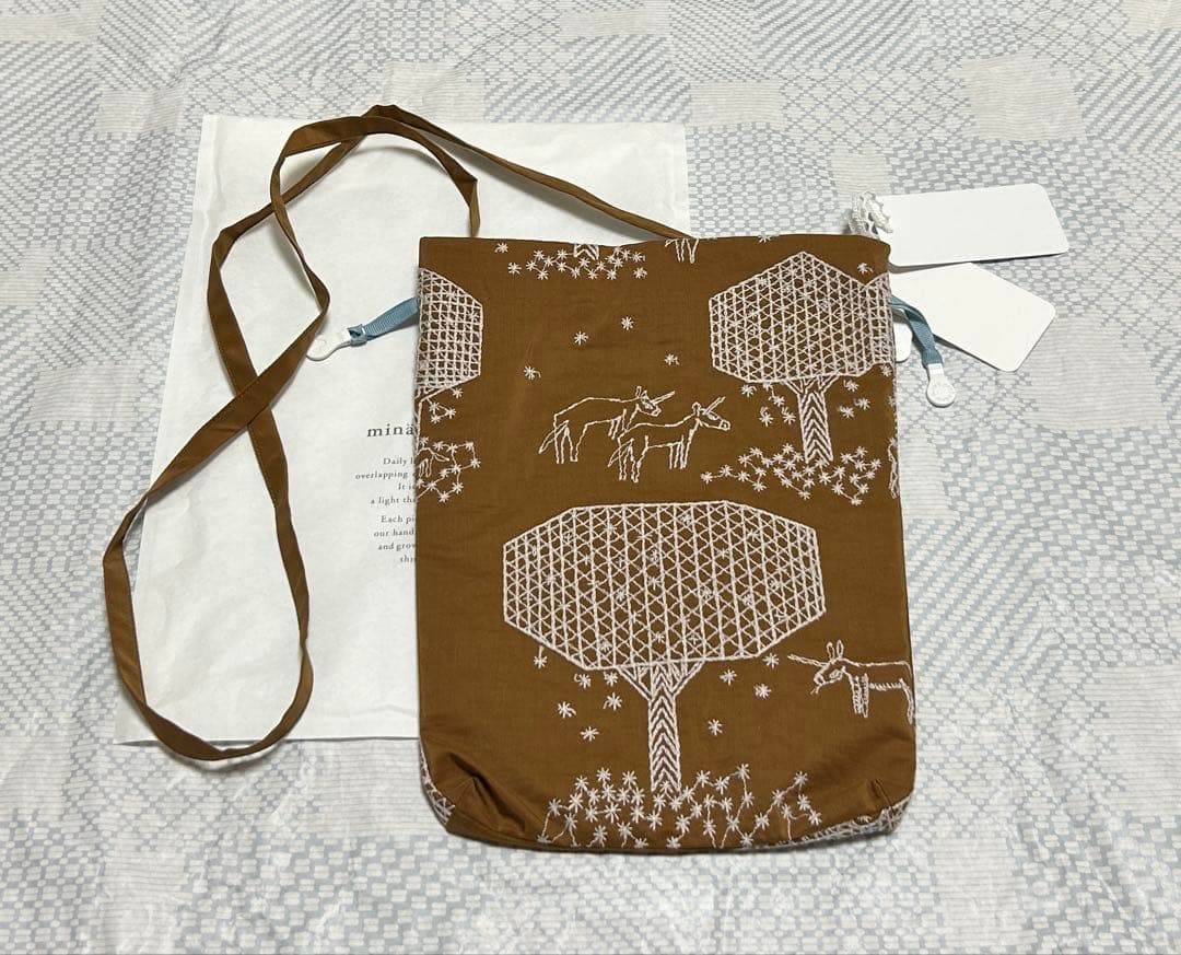 ミナペルホネン mori no hoshi サコッシュ