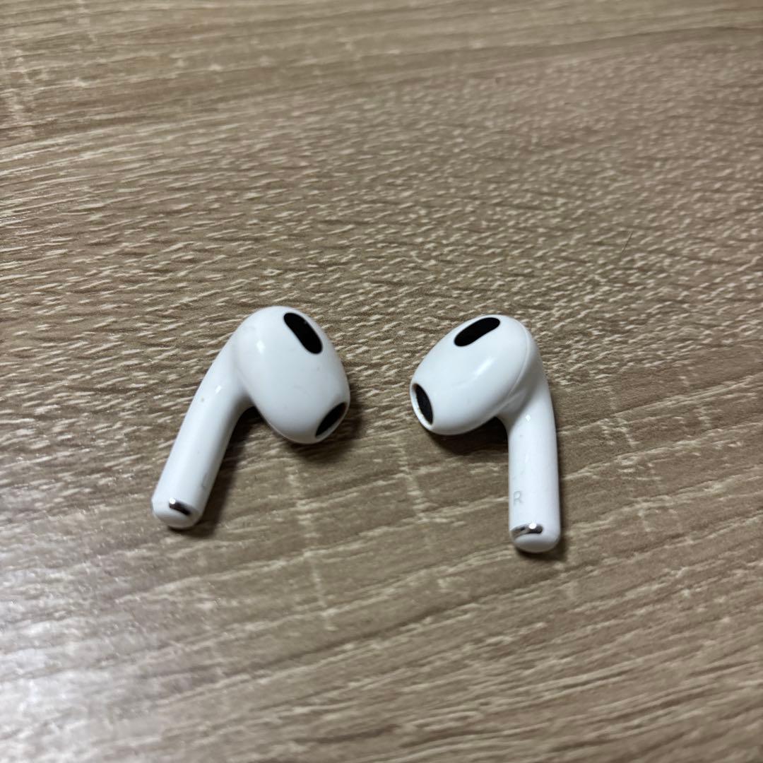 AirPods ワイヤレスイヤホン 本体 充電ケース付き