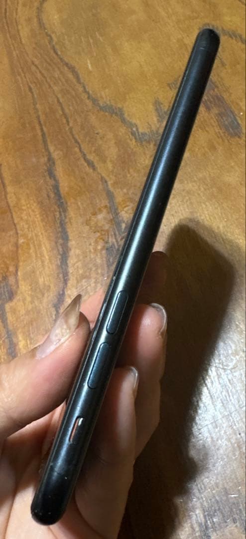 Apple iPhone SE (第2世代) 黒　本体　充電コード　箱