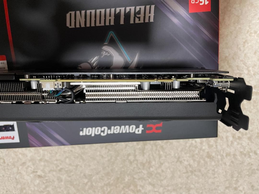 グラフィックボード・グラボ・ビデオカード PowerColor HELLHOUND Radeon RX 9060 XT