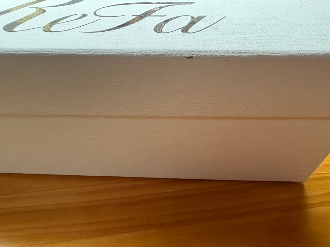 新品リファフィンガーアイロン