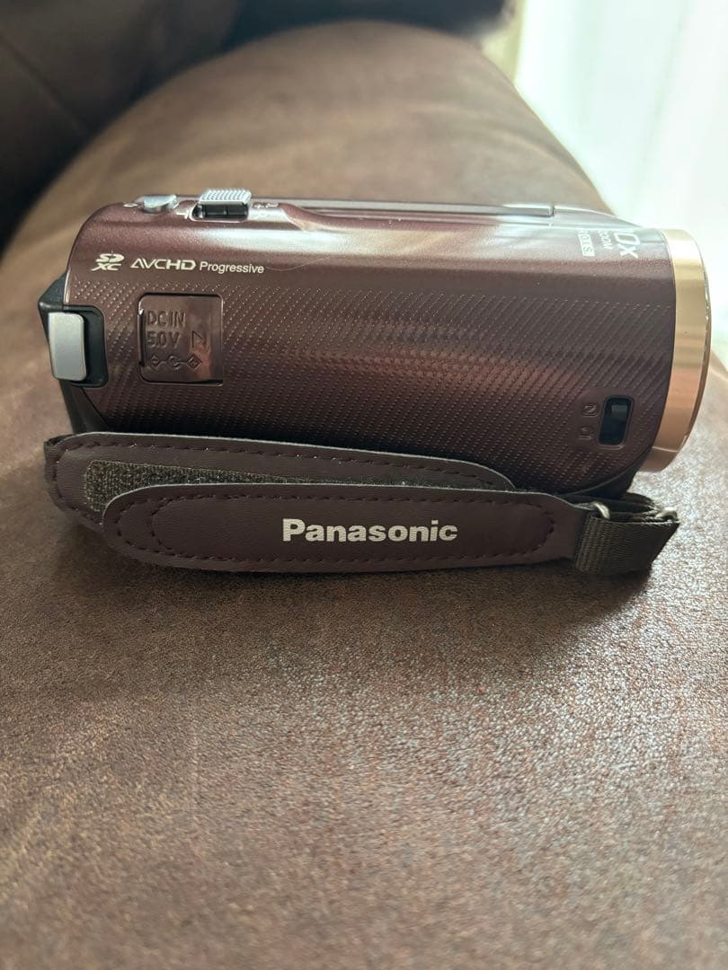 Panasonic HC-Ｖ330MフルHDビデオカメラ 本体