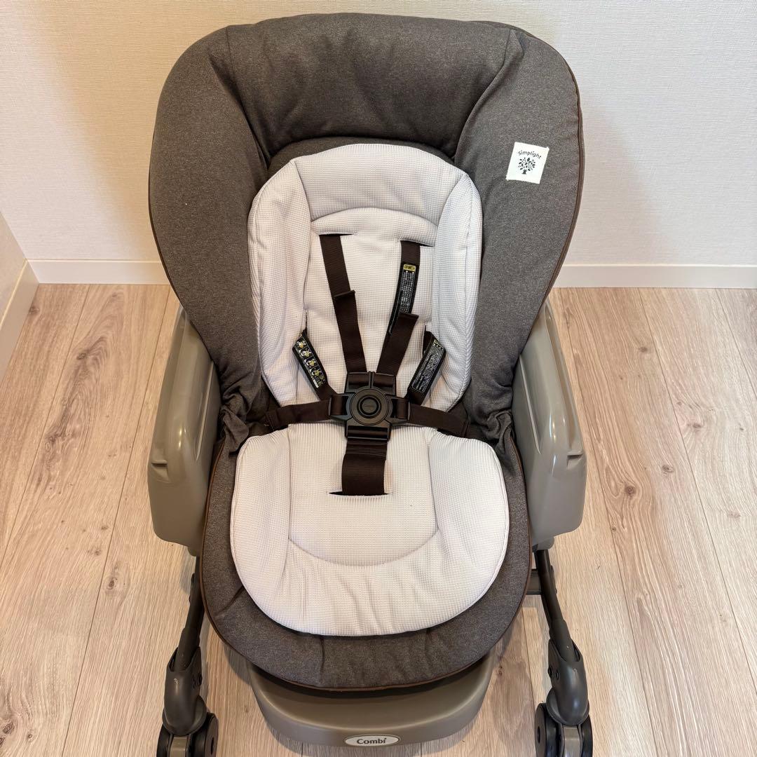 美品✨コンビ ネムリラ　AT オートスイング　シンプライト　トイザらス限定モデル