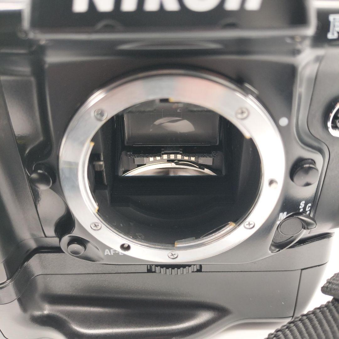 Nikon F90X MB-10バッテリーパック付き