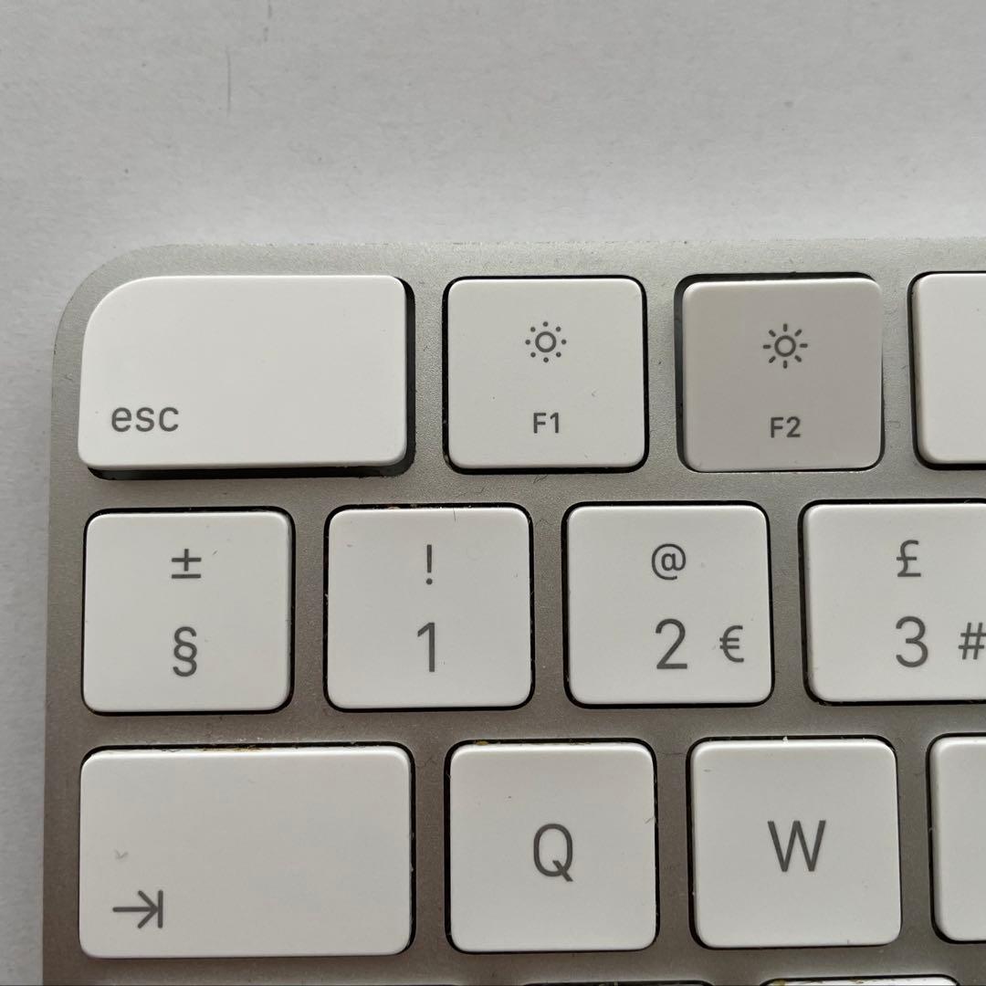 【ジャンク】Apple Magic keyboard UK配列