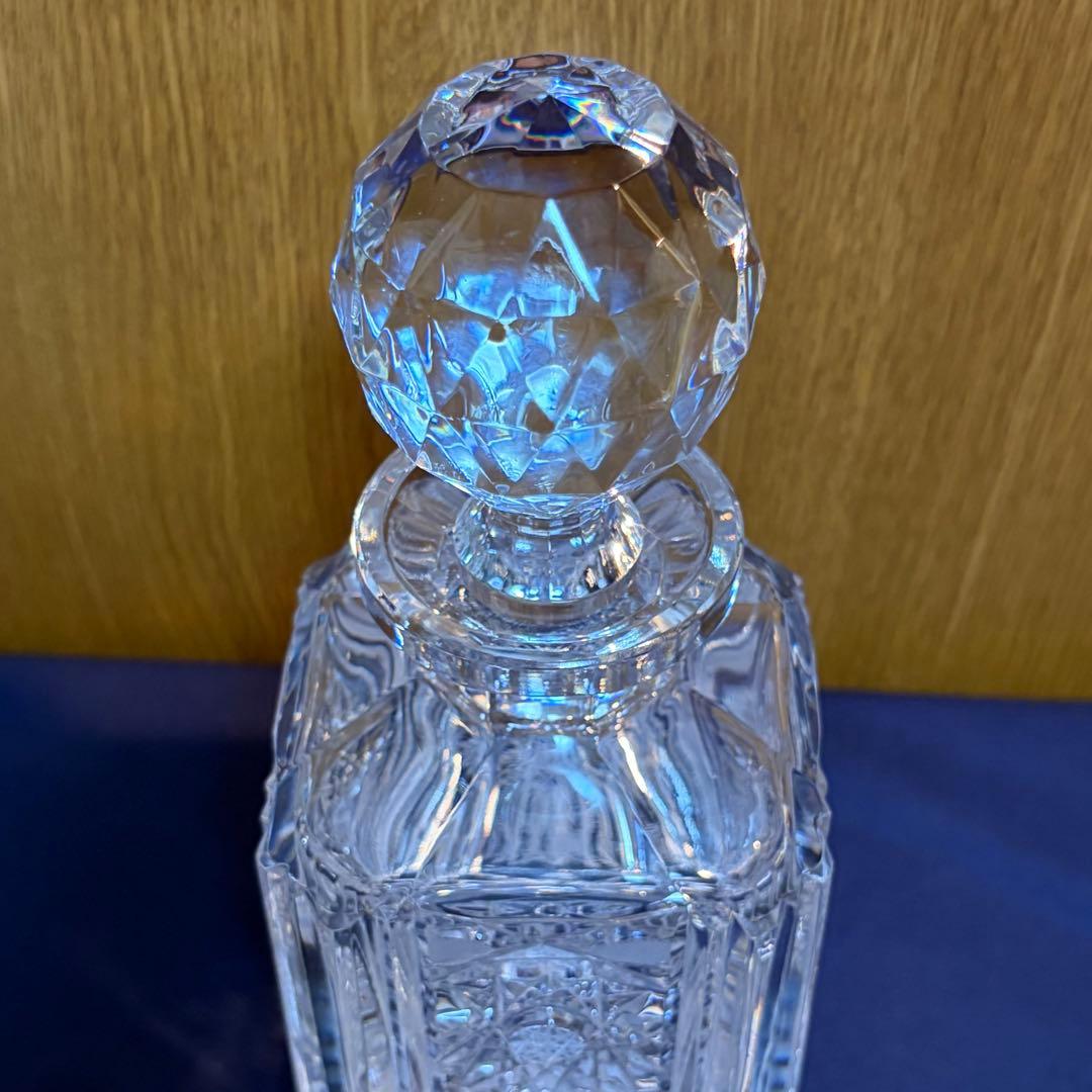 ボヘミアングラス　クリスタルガラス デキャンタ