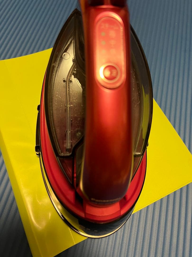 【超美品】パナソニック【高級アイロン】2022年式コードレス【NI-WL707】