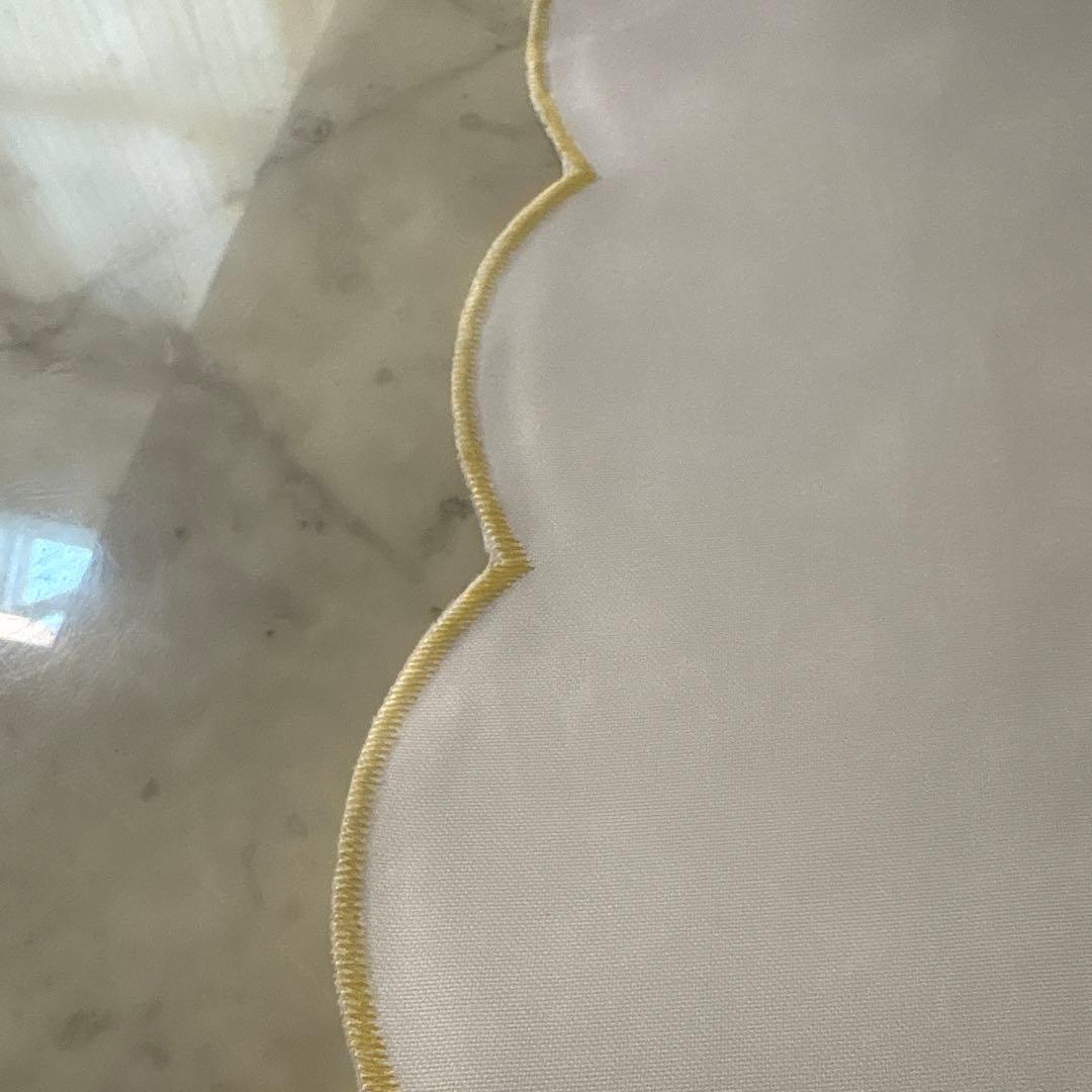 新品未使用品　フランス　テーブルクロス　ひよこ　Pâques イースター