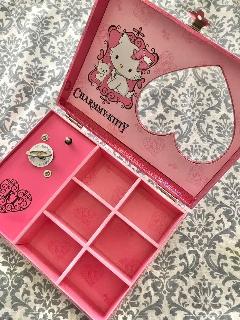 チャーミーキティ　ジュエリーBOX レトロ　希少　オルゴール