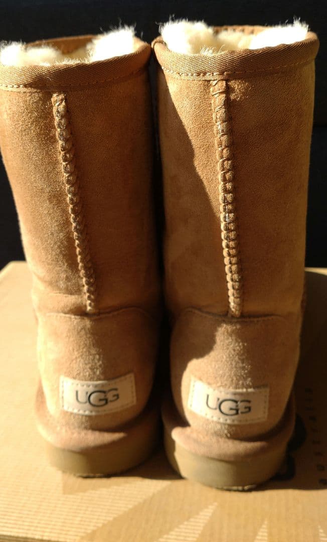【美品】UGG ムートンブーツ　ショート　キャメル　 チェスナット　 23cm