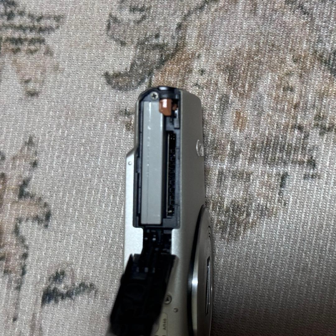 Canon IXY 600F コンパクトデジタルカメラ