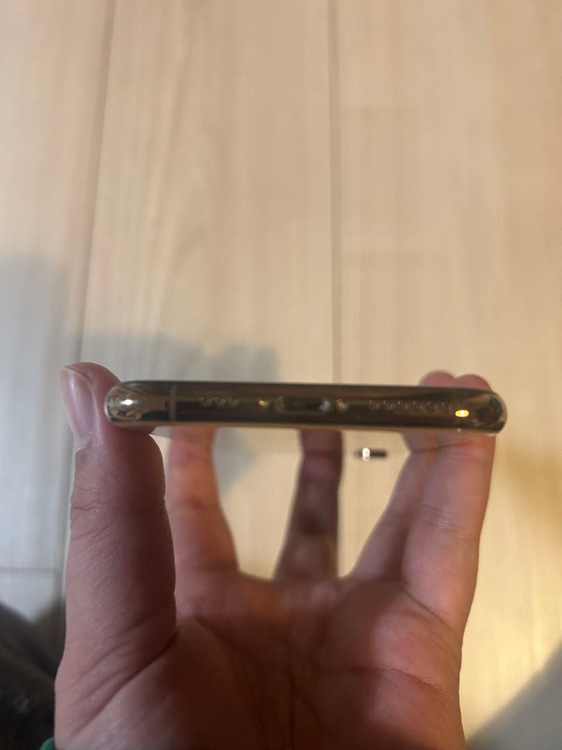 Apple iPhone Xs ゴールド 256GB SIMフリー