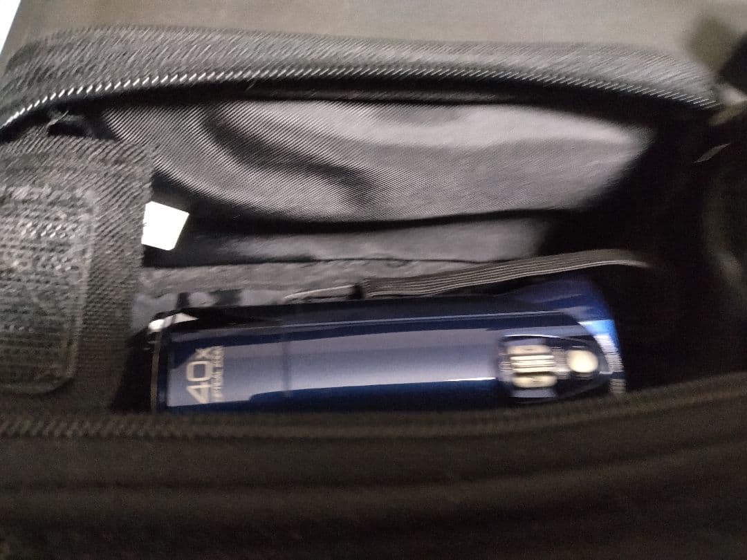 JVC Everio GZ-HM670 ビデオカメラ長時間バッテリー付き美品