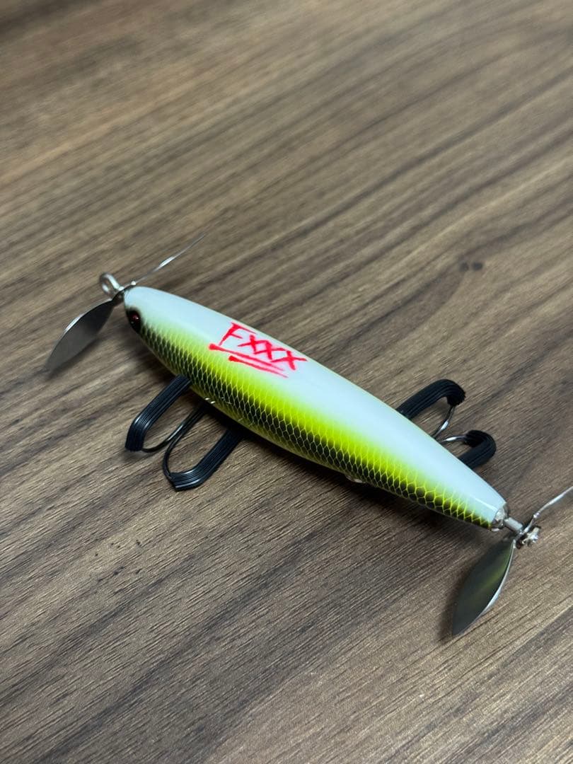 FXXX(フェイス)・ガリテトラ（直ペラ）ジョーズカラー