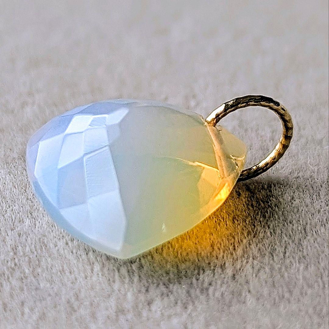 ♢N♢K18 大粒ホワイトオパール 4.08ct ペンダントトップ