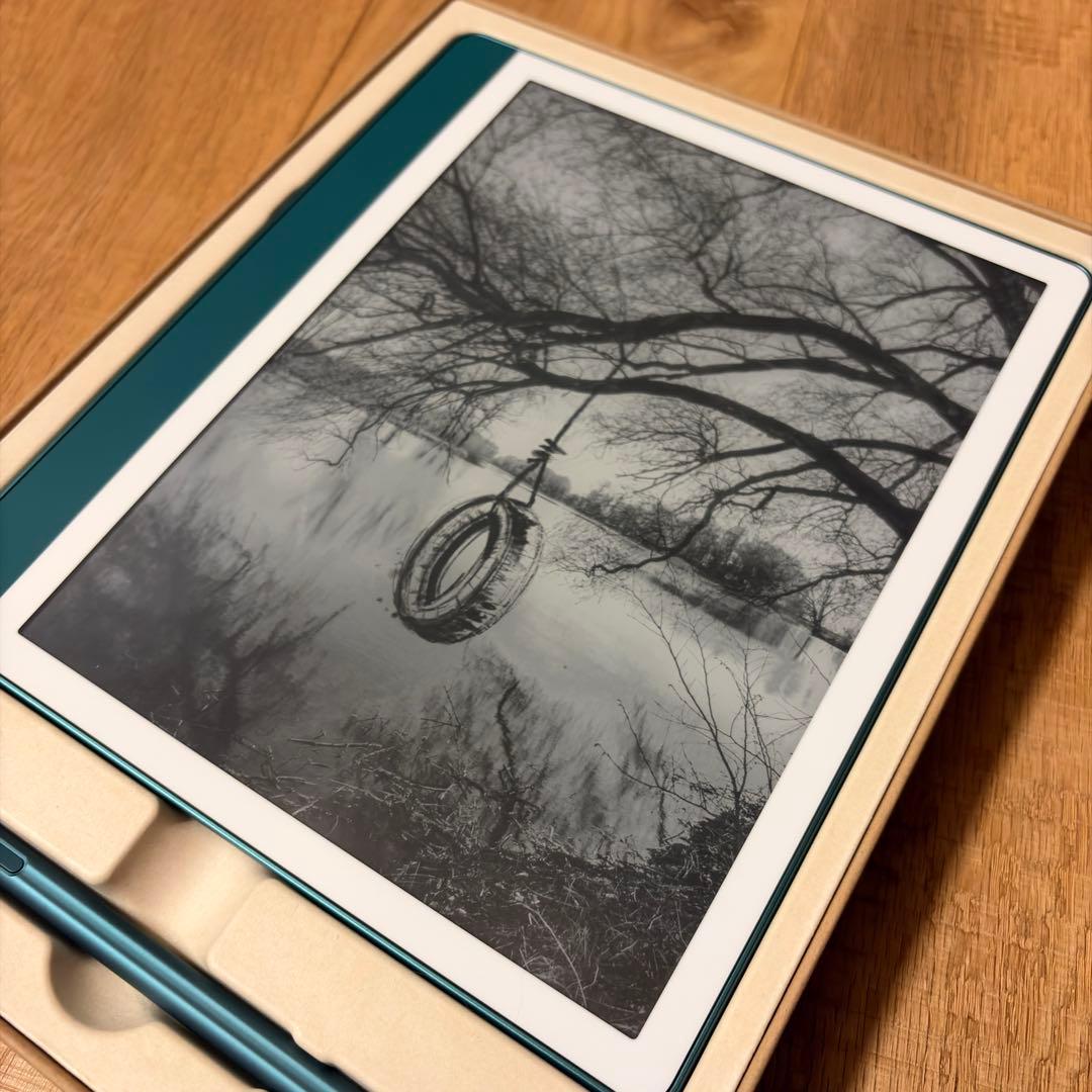 Kindle Scribe 64GB プレミアムペン付き メタリックジェイド