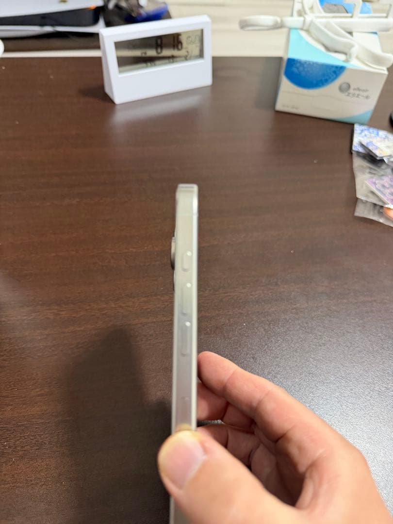 【香港版】Apple iPhone 16 Pro 256gb ホワイト 本体