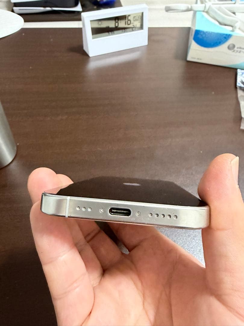 【香港版】Apple iPhone 16 Pro 256gb ホワイト 本体