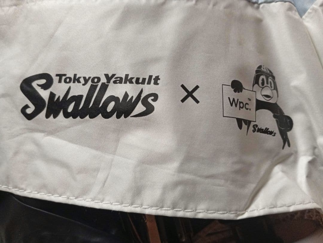 【希少】 Wpc✕東京ヤクルトスワローズコラボ　つば九郎　晴雨兼用傘タグ付き新品