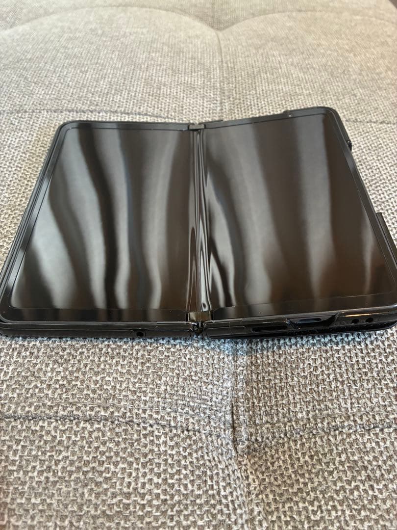 Google Pixel Foldとケース等