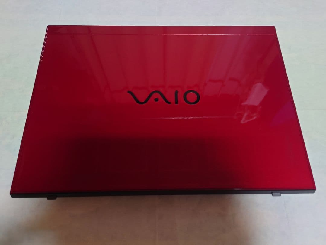 VAIO SX12 RED EDITION(数量限定品)
