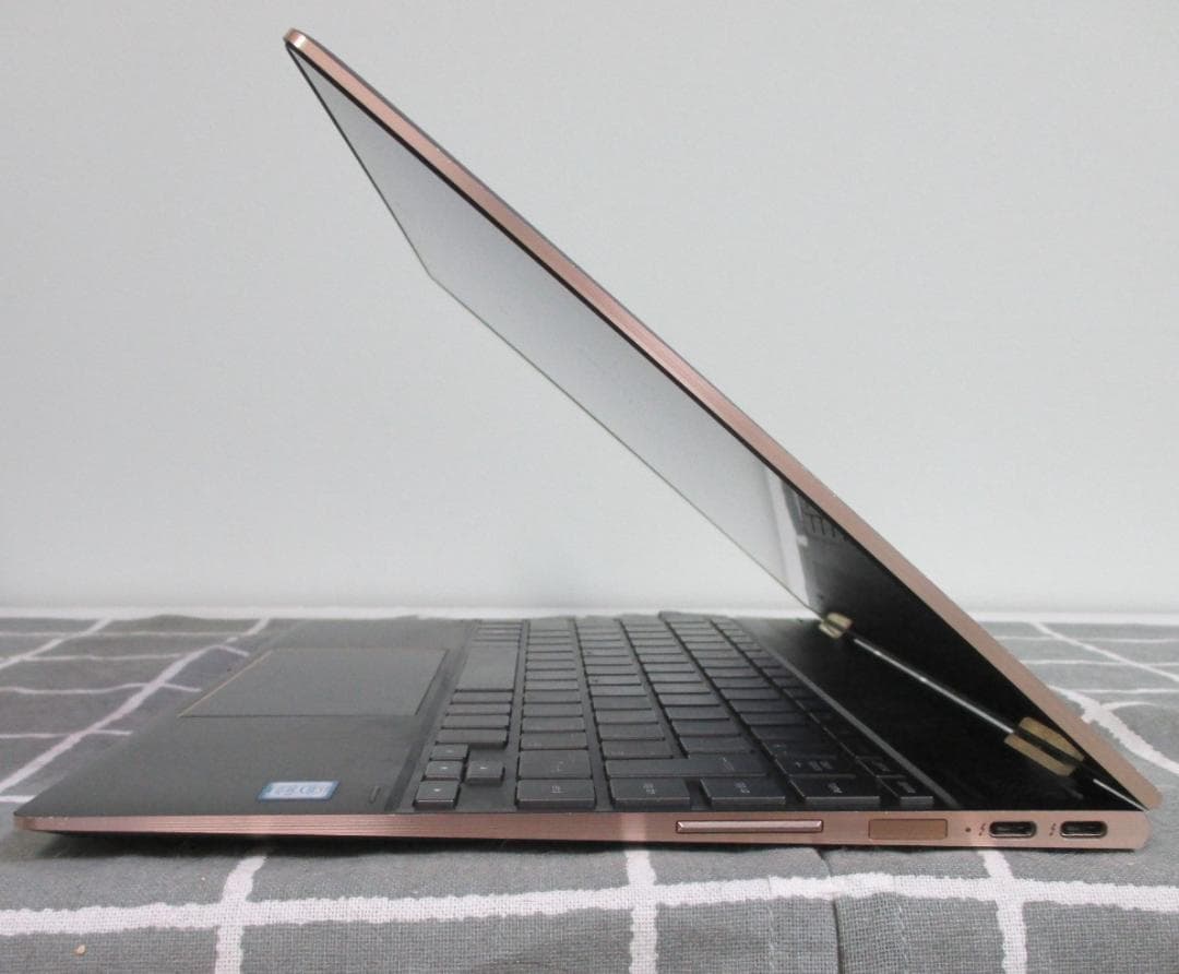 HP ノートPC Core-i5 8th、Windows11、バッテリー新品