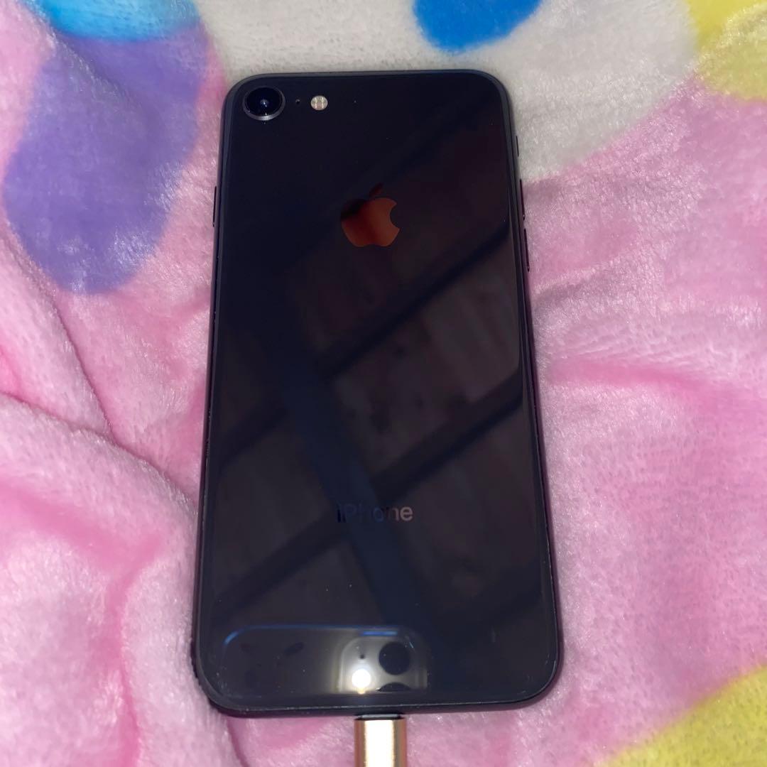 Apple iPhone 8 本体 ブラック 64GB