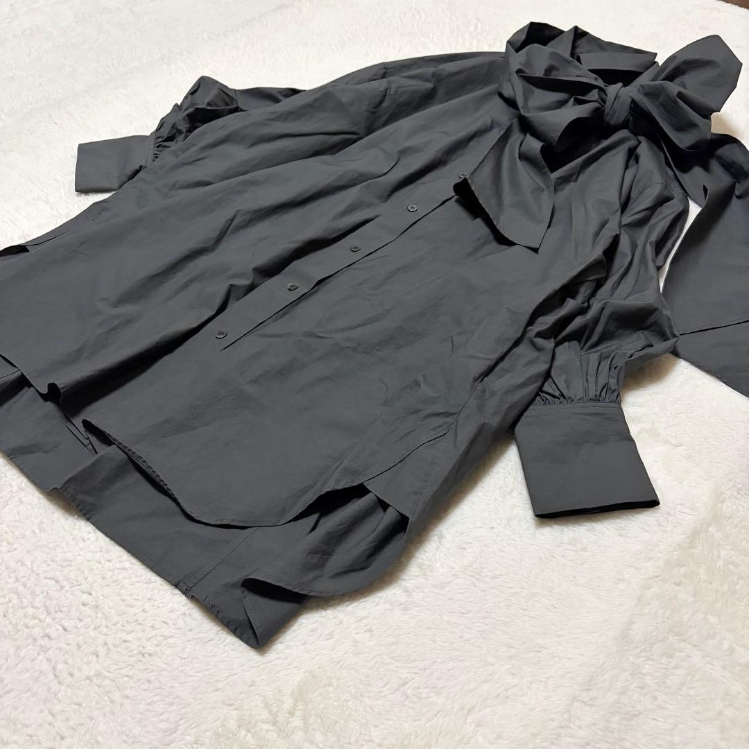 近年ウィムガゼット　タイプライターボウタイブラウスオーバーサイズドルマンスリーブ